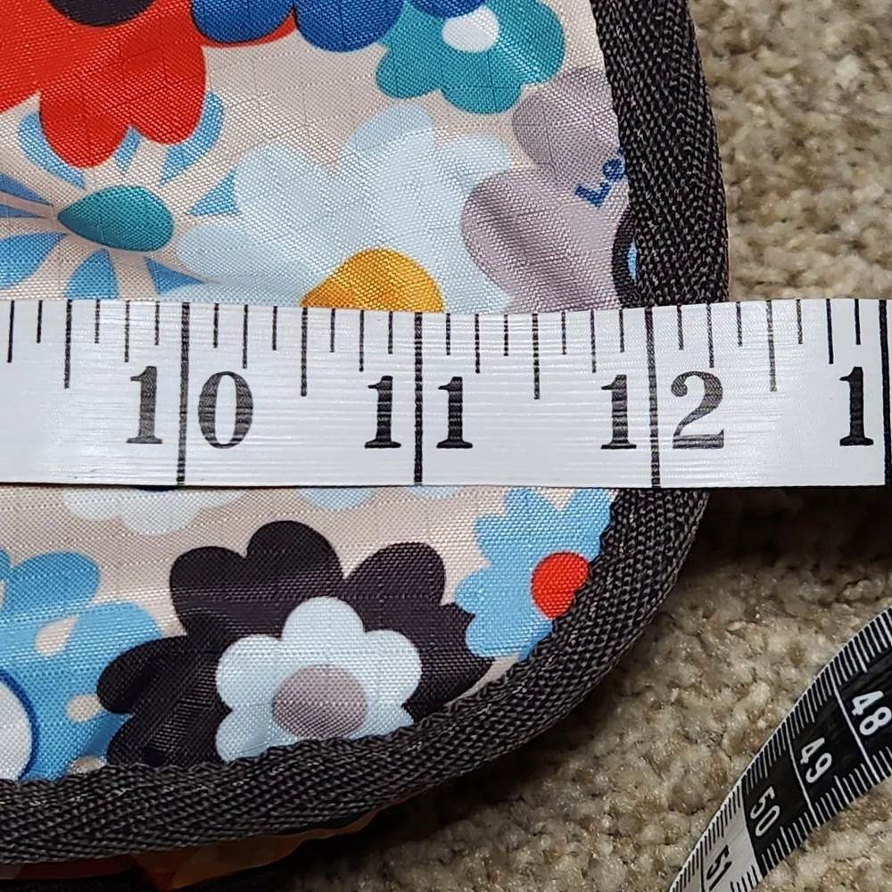 VTG Y2K Lesportsac Hobo Bag In Cutesy Print